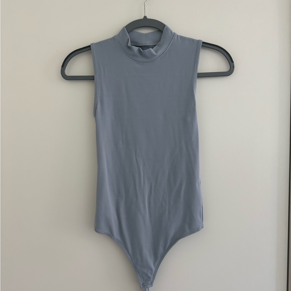Sleeveless Gray Bodysuit